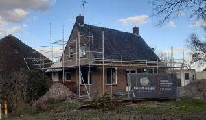 Complete woningverbouw en aanbouw steigers